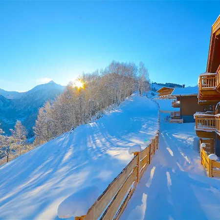 Ski-in Ski-out Maiskogel 17c - By Alpen Holiday home *